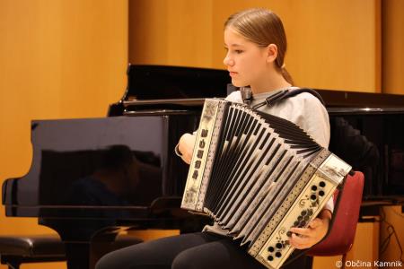 Glasbena šola Kamnik bogatejša za povezovalni hodnik med matično šolo in stavbo na Kajuhovi ulici (20)